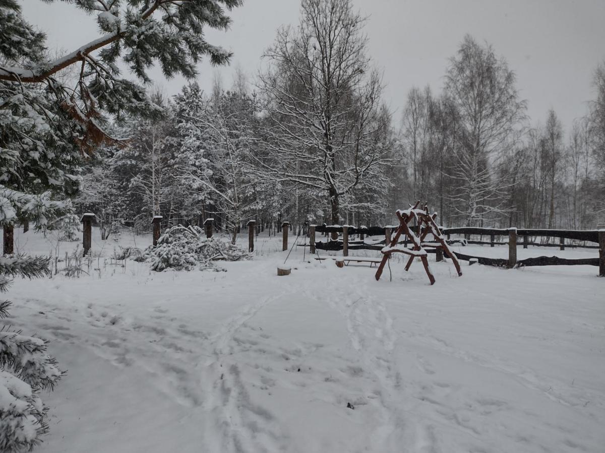 Kolorowe Wzgorze Agroturystyka I Konie Trojanow Esterno foto